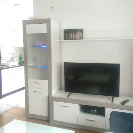 شقة Stan Apartman Osmic *