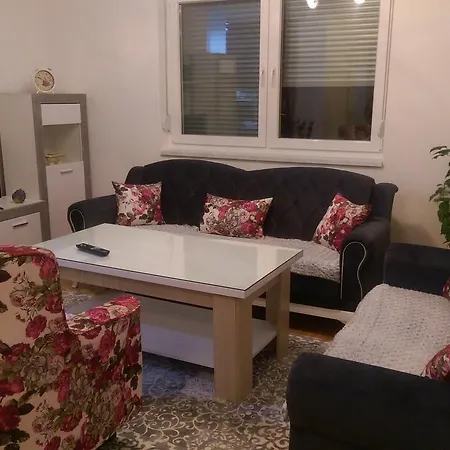 شقة Stan Apartman Osmic *